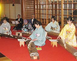 春季大祭の様子